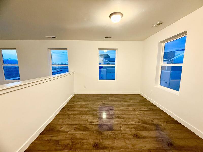 Townhouse for rent at 10539 S Liv Way, South Jordan, UT 84009