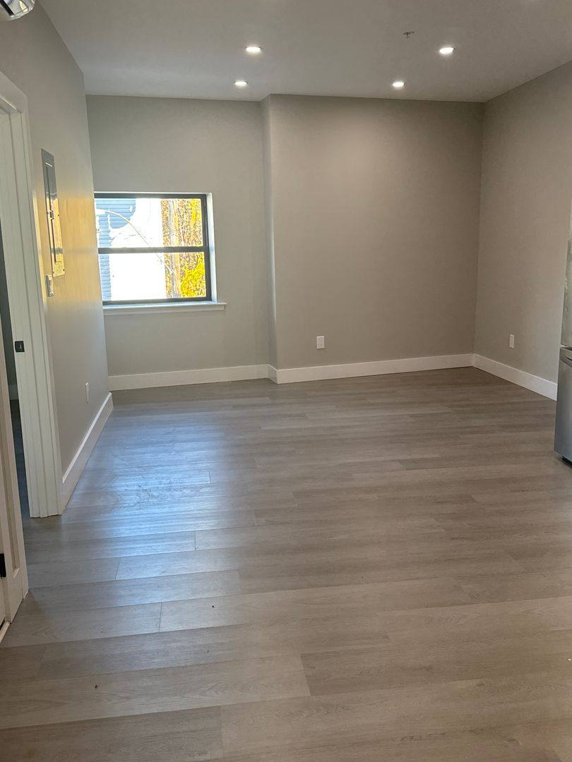 Apartment for rent at 242 Spruce St, Albany, NY 12210