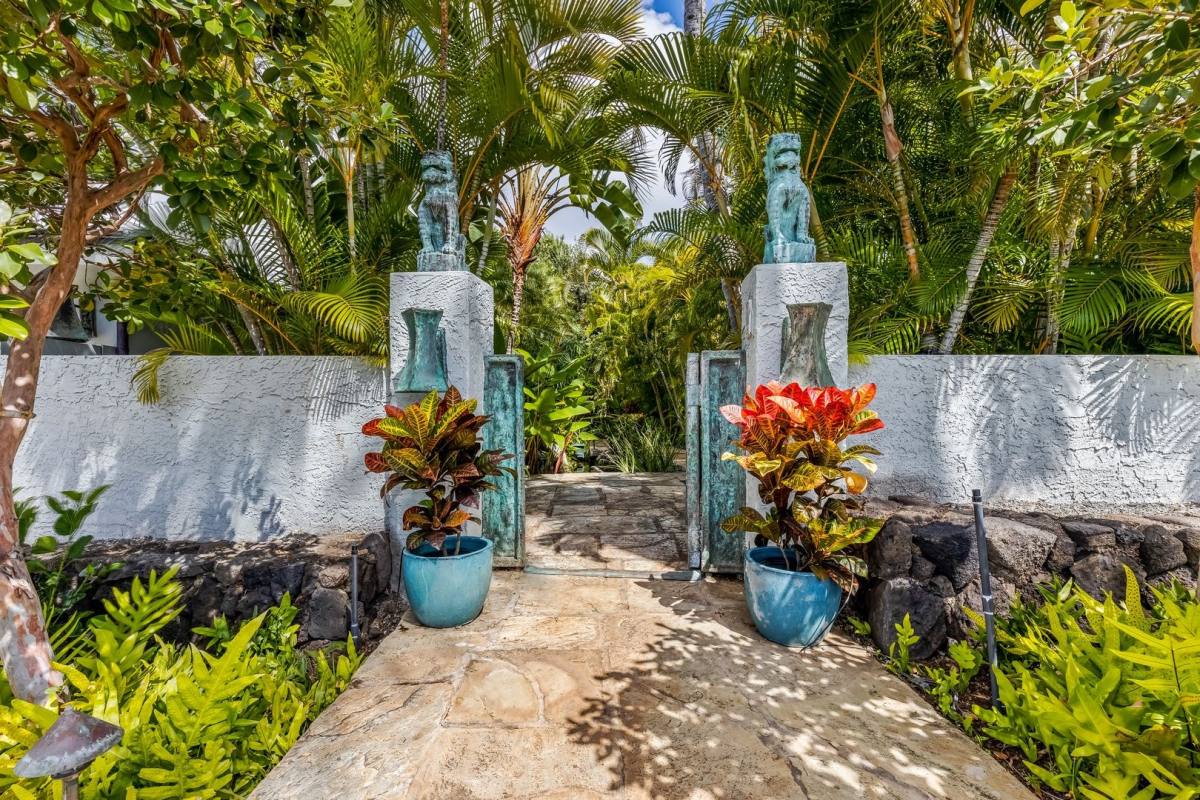 14 Moloaa St, Honolulu, HI 96825 - House For Rent - Image 6