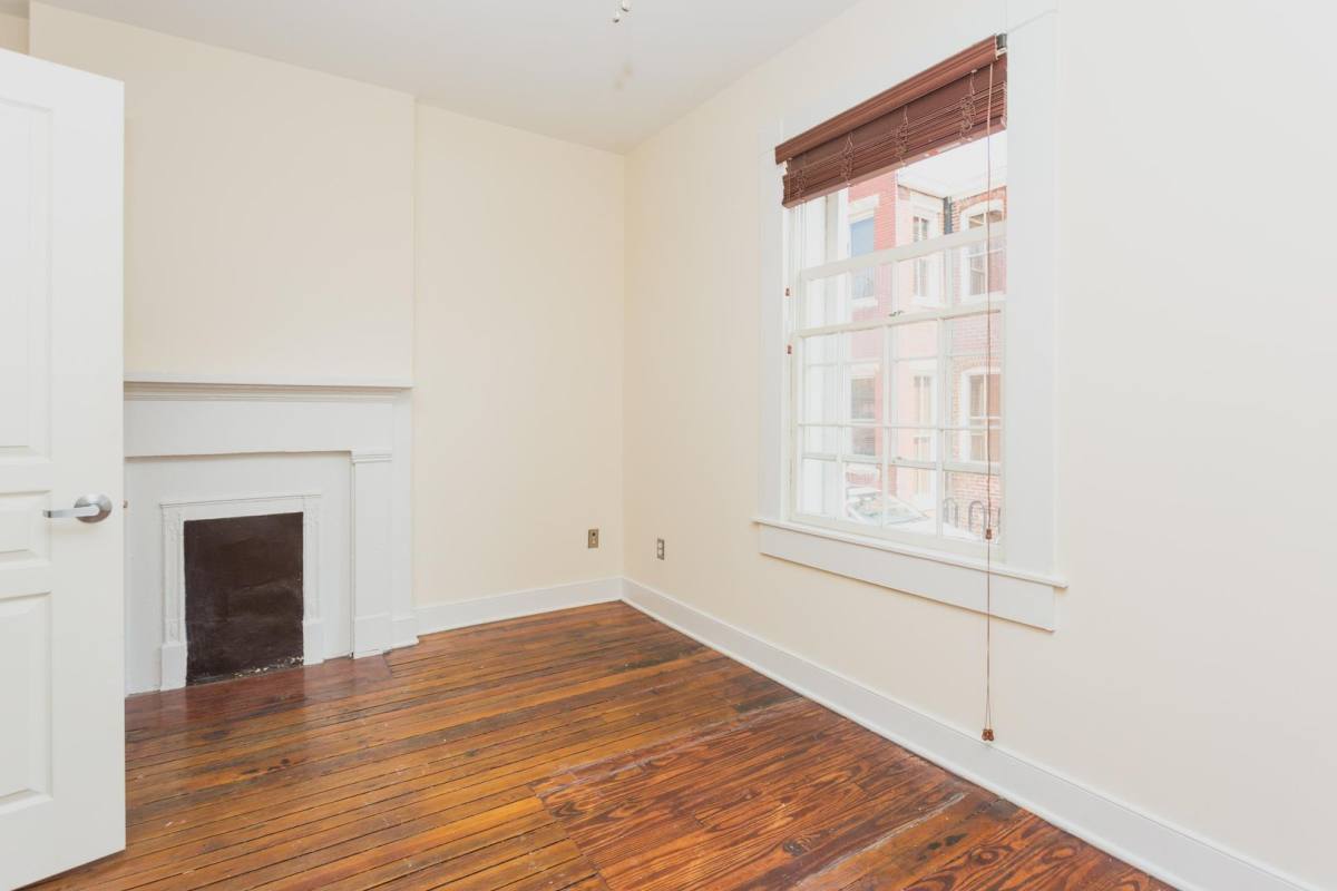 Apartment for rent at 20 W Marshall St #2, Richmond, VA 23220