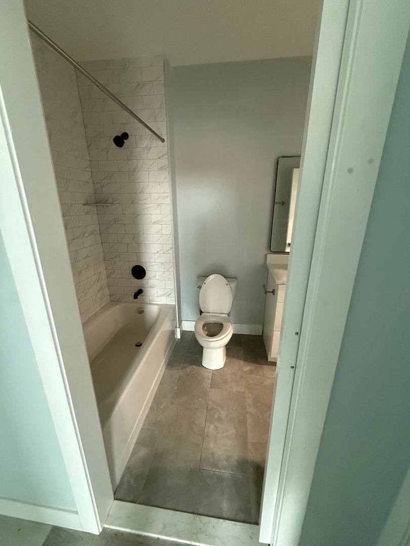 Apartment for rent at 1918 Benning Rd NE, Washington, DC 20002