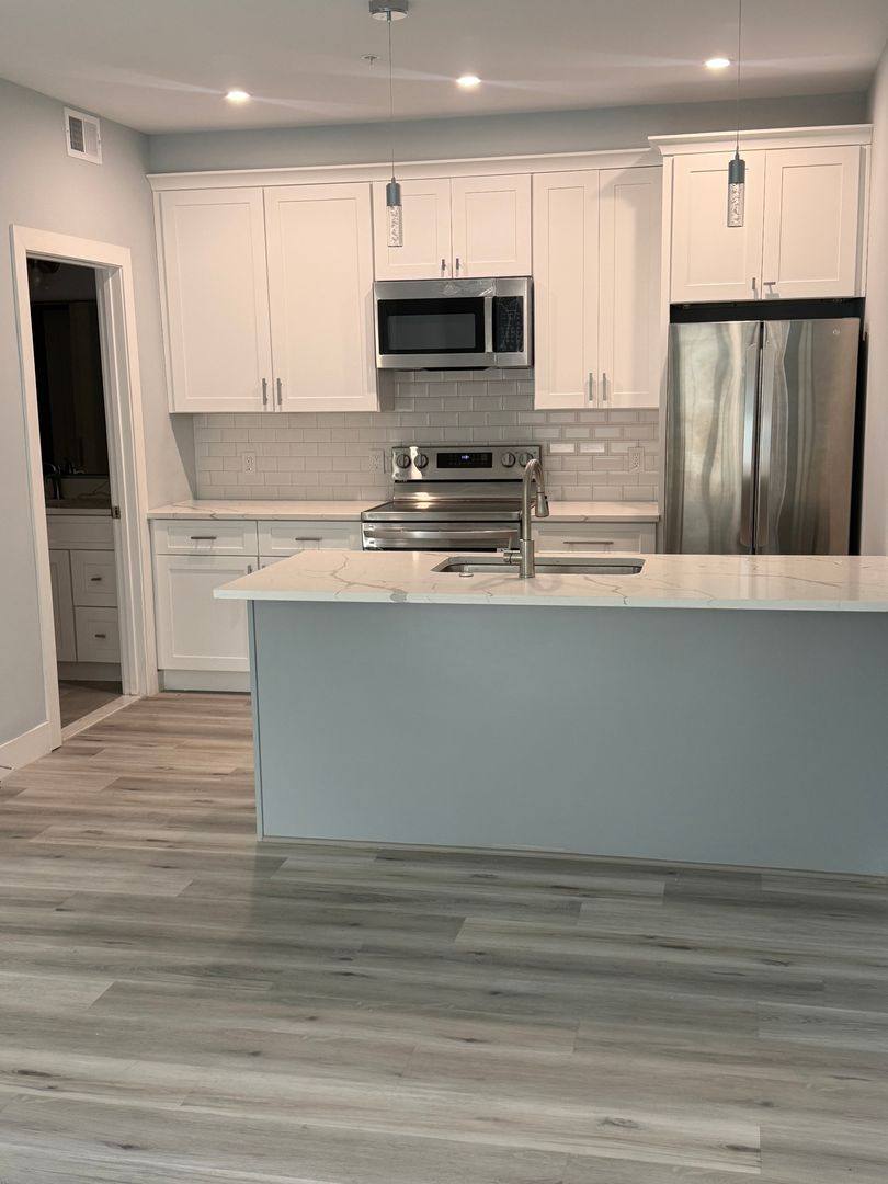 Apartment for rent at 1918 Benning Rd NE, Washington, DC 20002