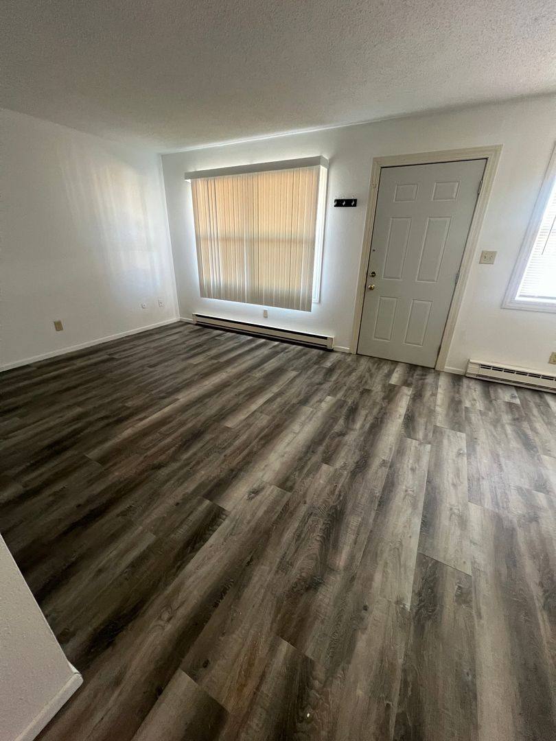 Apartment for rent at 1210 39th St N, Grand Forks, ND 58203