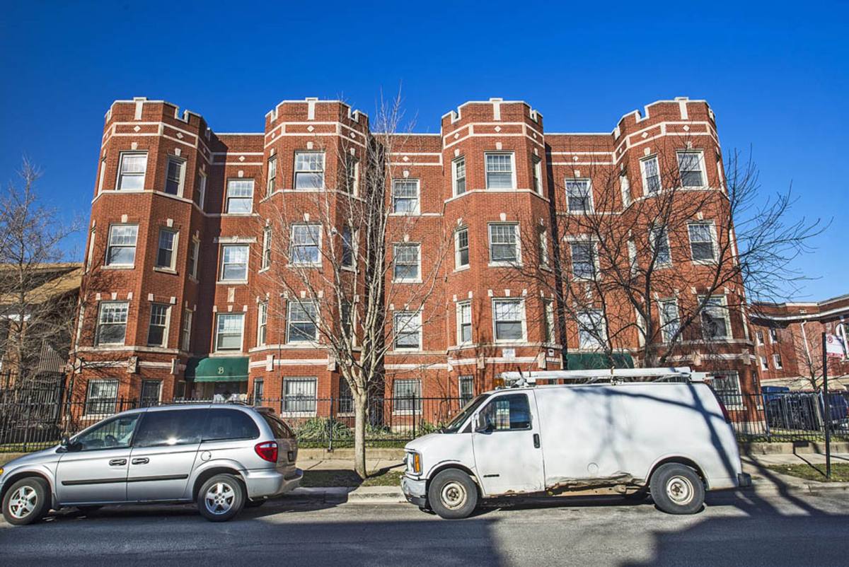 Apartment for rent at 7800-06 S Morgan, Chicago, IL 60620
