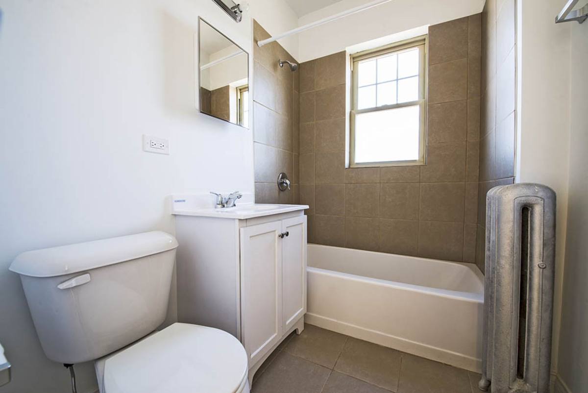 Apartment for rent at 7800-06 S Morgan, Chicago, IL 60620