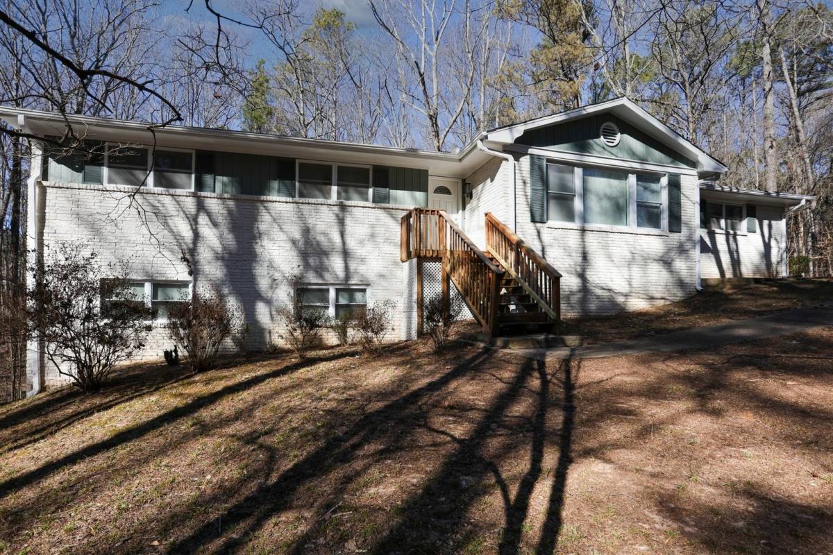 House for rent at 3165 Laura Lane, Douglasville, GA 30135