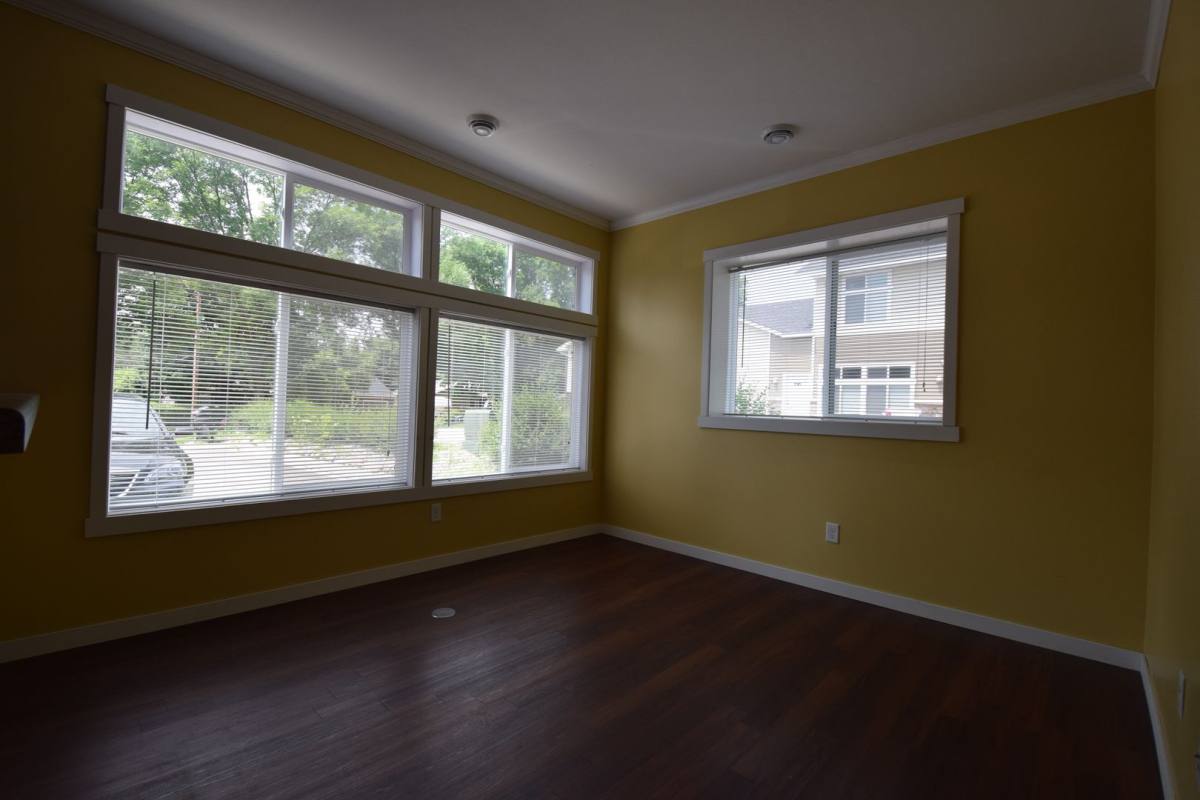 Apartment for rent at 422 James Ave, Mankato, MN 56001