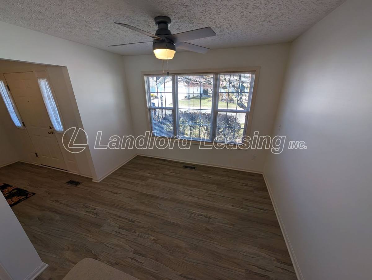 House for rent at 1417 Hollow Wood Lane, Avon, OH 44011