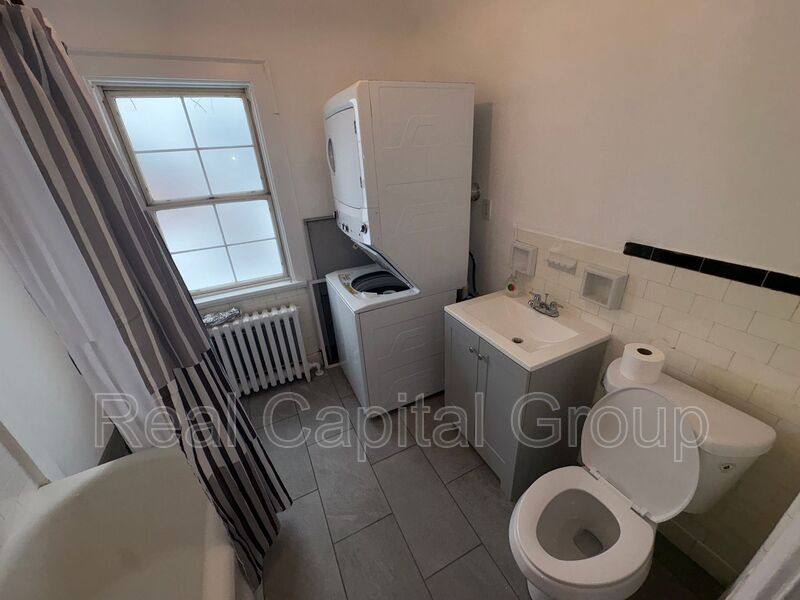 Apartment for rent at 873 Western Ave #2, Albany, NY 12203