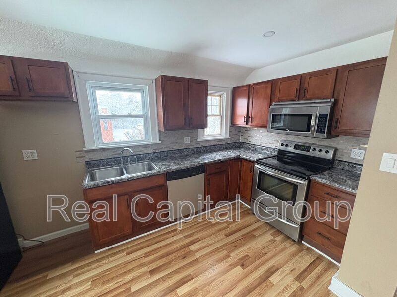 Apartment for rent at 873 Western Ave #2, Albany, NY 12203