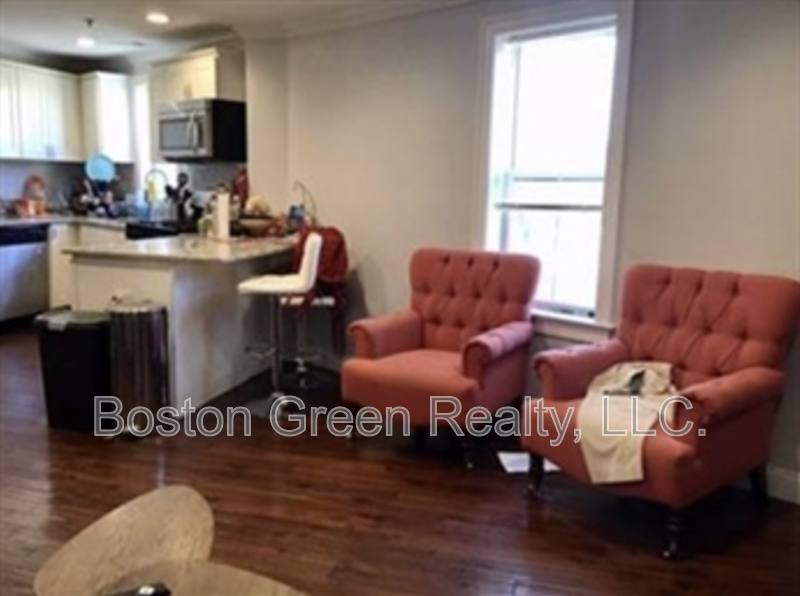 Townhouse for rent at 140 Marcella St #2, Roxbury, MA 02119