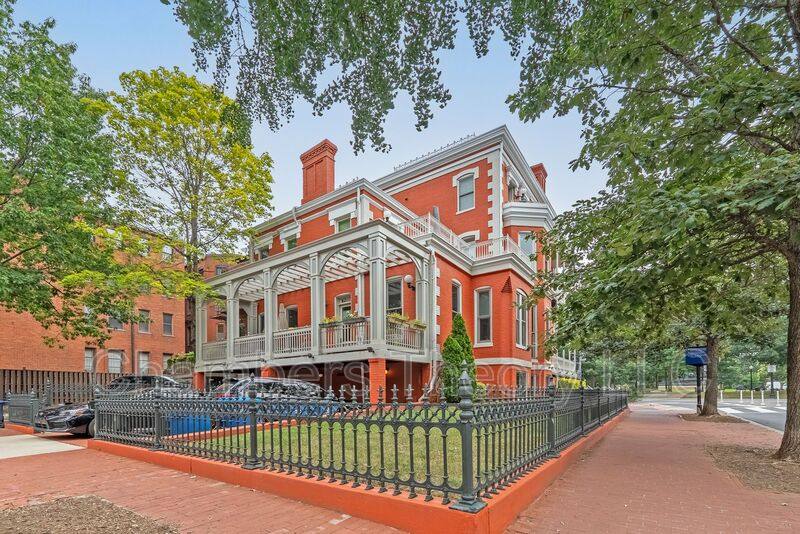 Condo for rent at 4 Logan Circle NW, Washington, DC 20005
