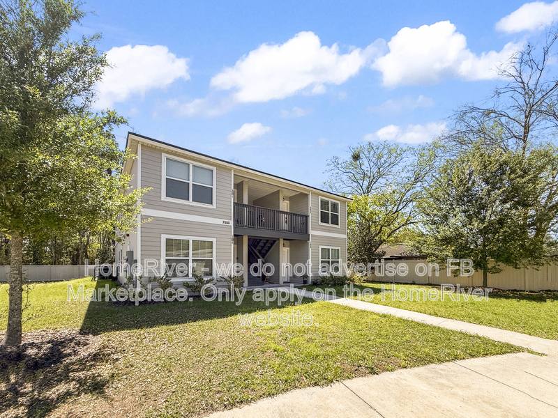 Apartment for rent at 7656 Mailes Court #202, Jacksonville, FL 32210