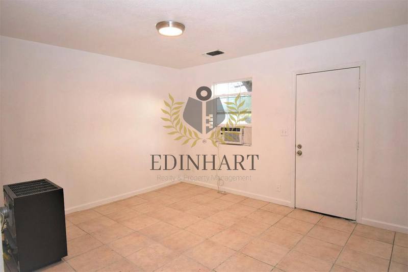 Apartment for rent at 3631 E Dwight Way, Fresno, CA 93702