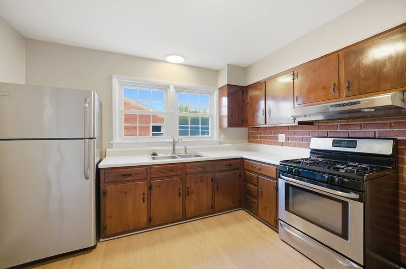 House for rent at 1210 Pansy St, Hampton, VA 23663