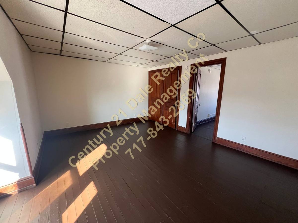 Apartment for rent at 1305 N George St, York, PA 17404