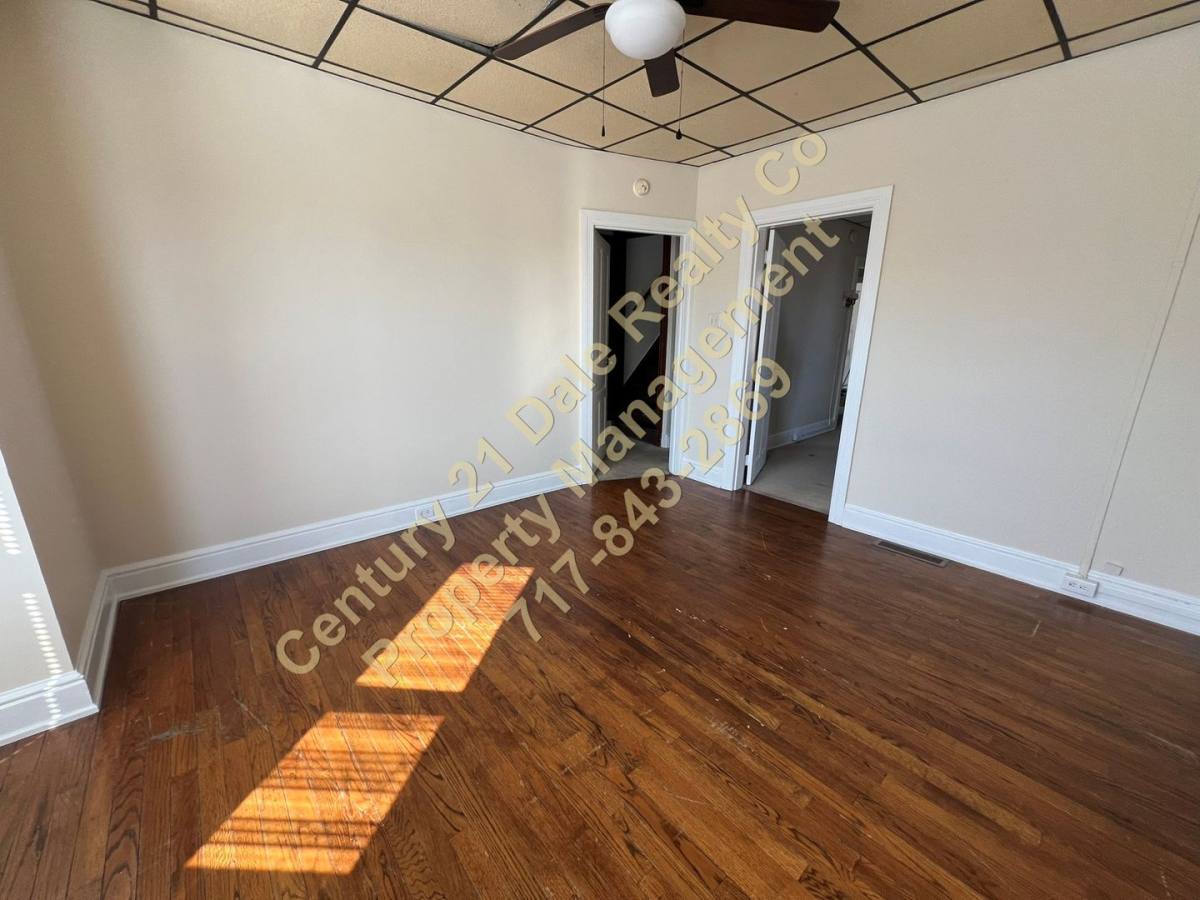 Apartment for rent at 1305 N George St, York, PA 17404