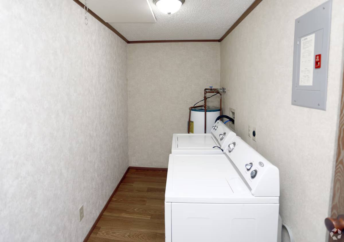 Apartment for rent at 3205 Brunswick St, Danville, IL 61832