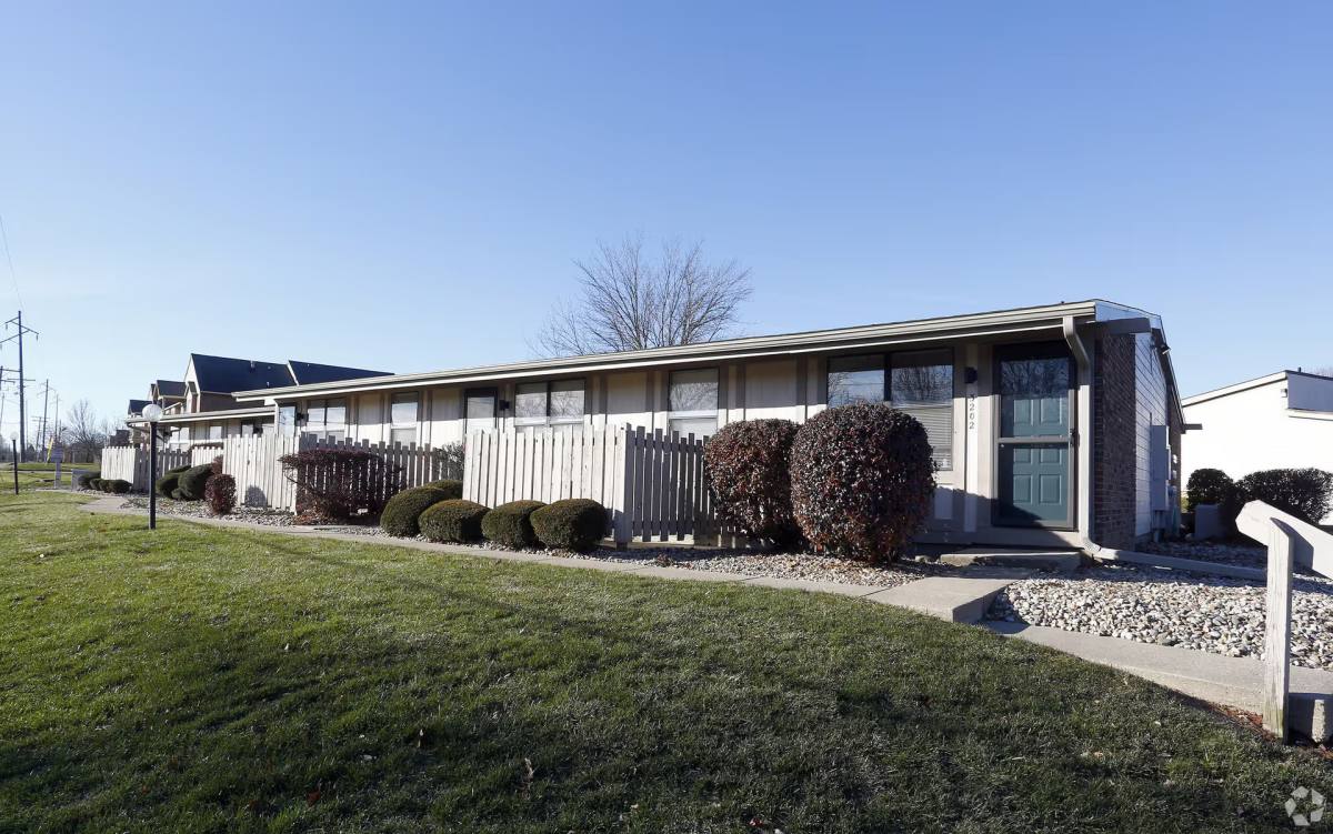 Apartment for rent at 3205 Brunswick St, Danville, IL 61832