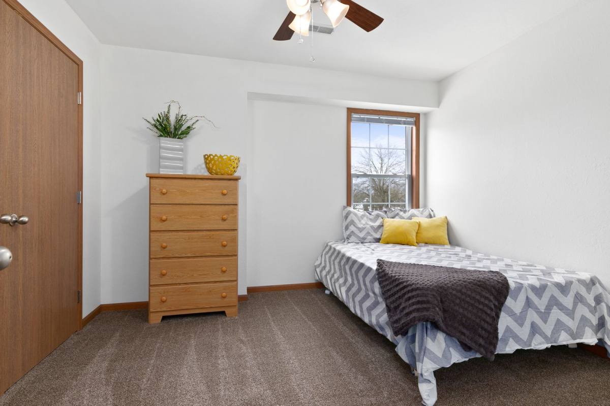Apartment for rent at 1305 4th St #MILLENNIUM, Charleston, IL 61920