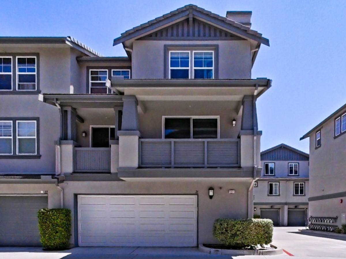 House for rent at 16911 Bixby St, San Diego, CA 92127