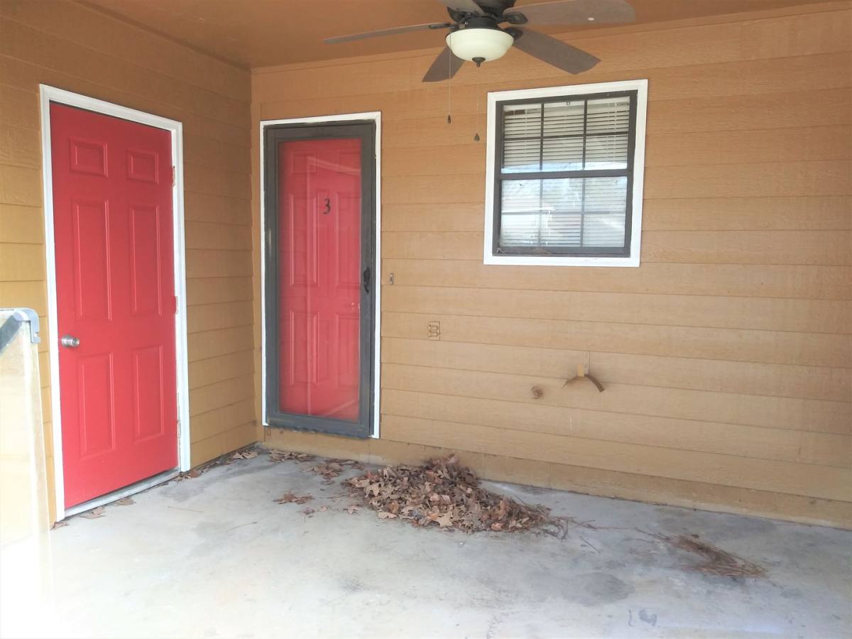 Apartment for rent at 1407 Brownstone Ave SW, Decatur, AL 35603