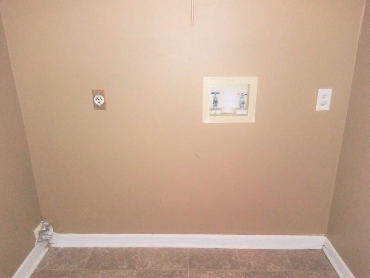 Apartment for rent at 1407 Brownstone Ave SW, Decatur, AL 35603
