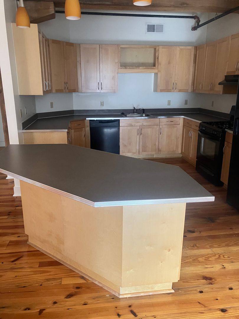Apartment for rent at 11 S 21st St, Richmond, VA 23223