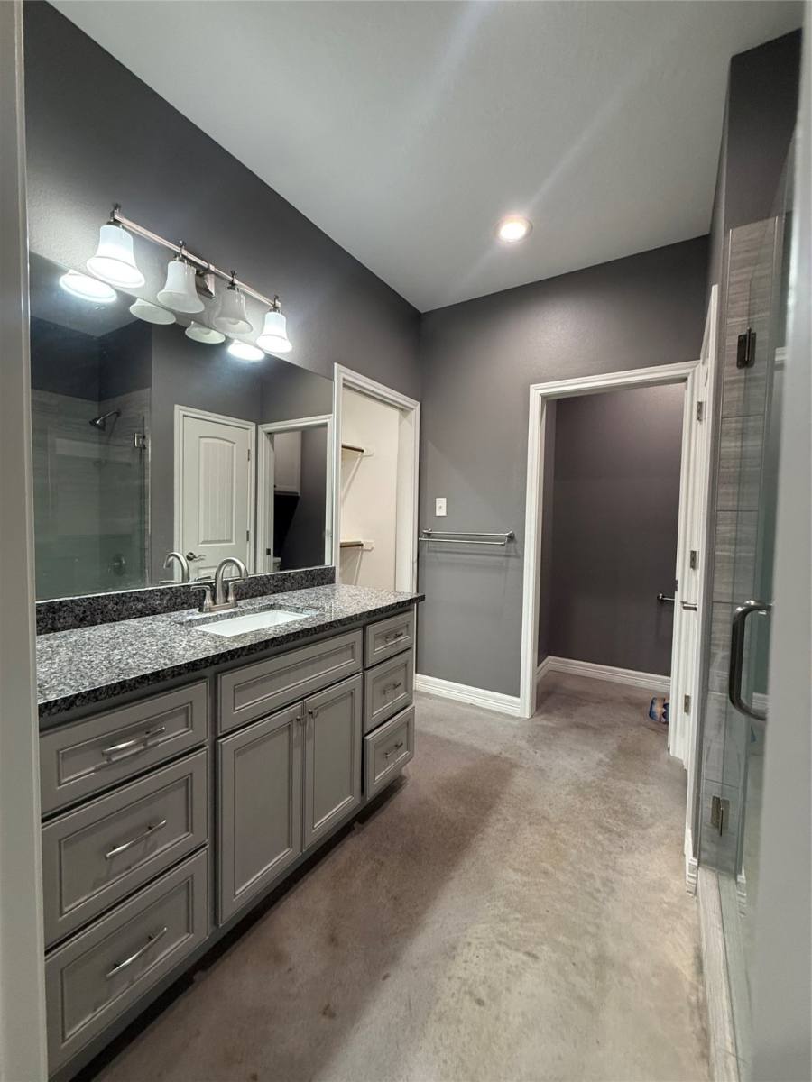 Apartment for rent at 17980 Farm To Market Rd #2090, Conroe, TX 77306