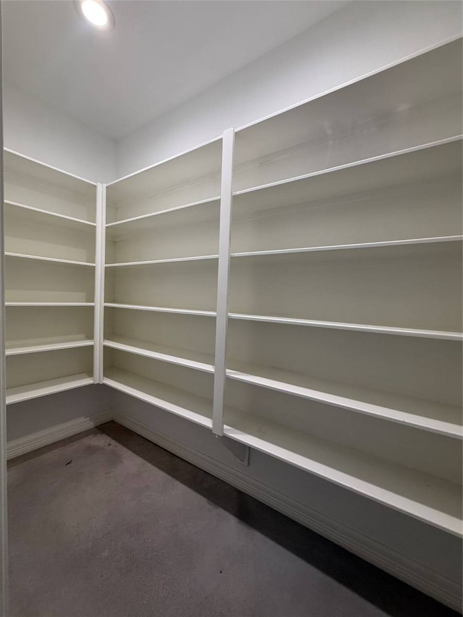 Apartment for rent at 17980 Farm To Market Rd #2090, Conroe, TX 77306