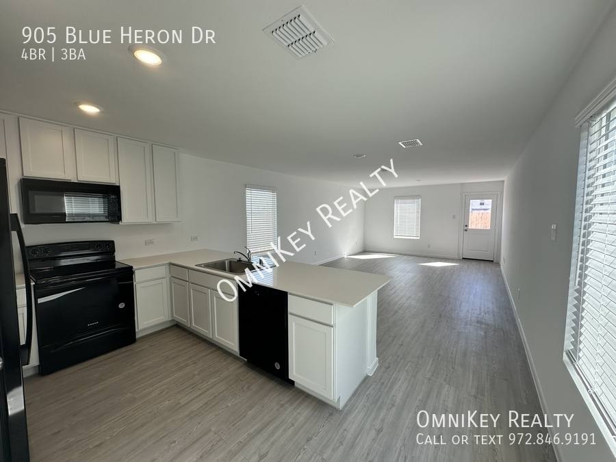 House for rent at 905 Blue Heron Dr, Princeton, TX 75407