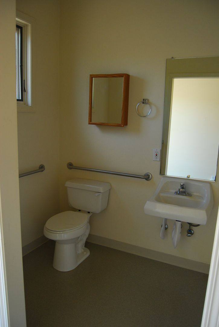 Apartment for rent at 507 N Meridian, Newberg, OR 97132