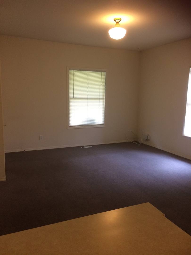 Apartment for rent at 507 N Meridian, Newberg, OR 97132
