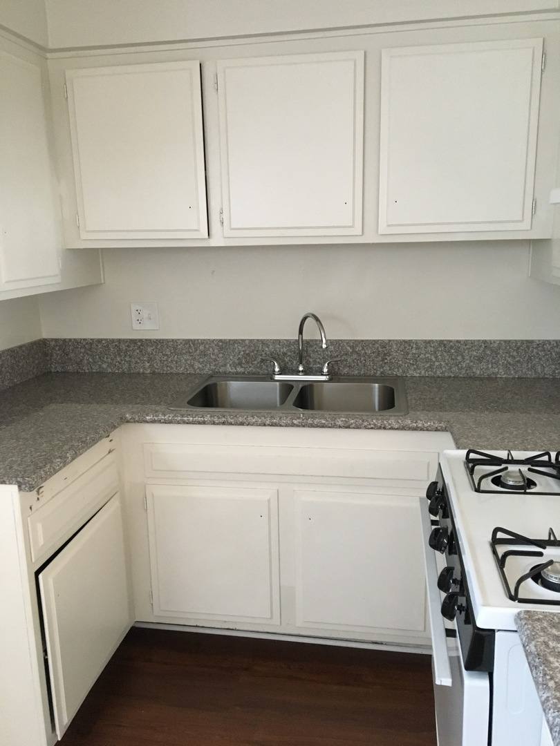 Apartment for rent at 9931 Tweedy Lane, Downey, CA 90240
