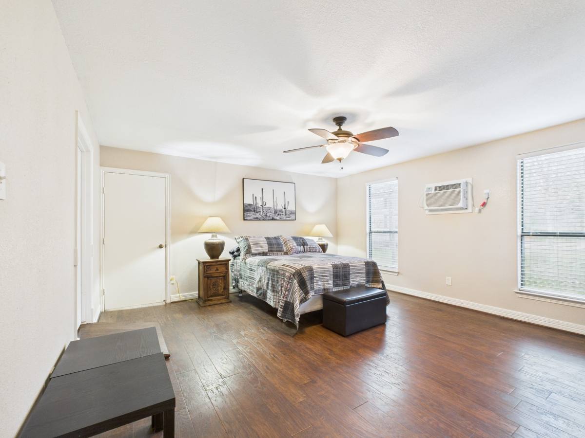 Apartment for rent at 15802 Firetower Rd #15802A, Conroe, TX 77306