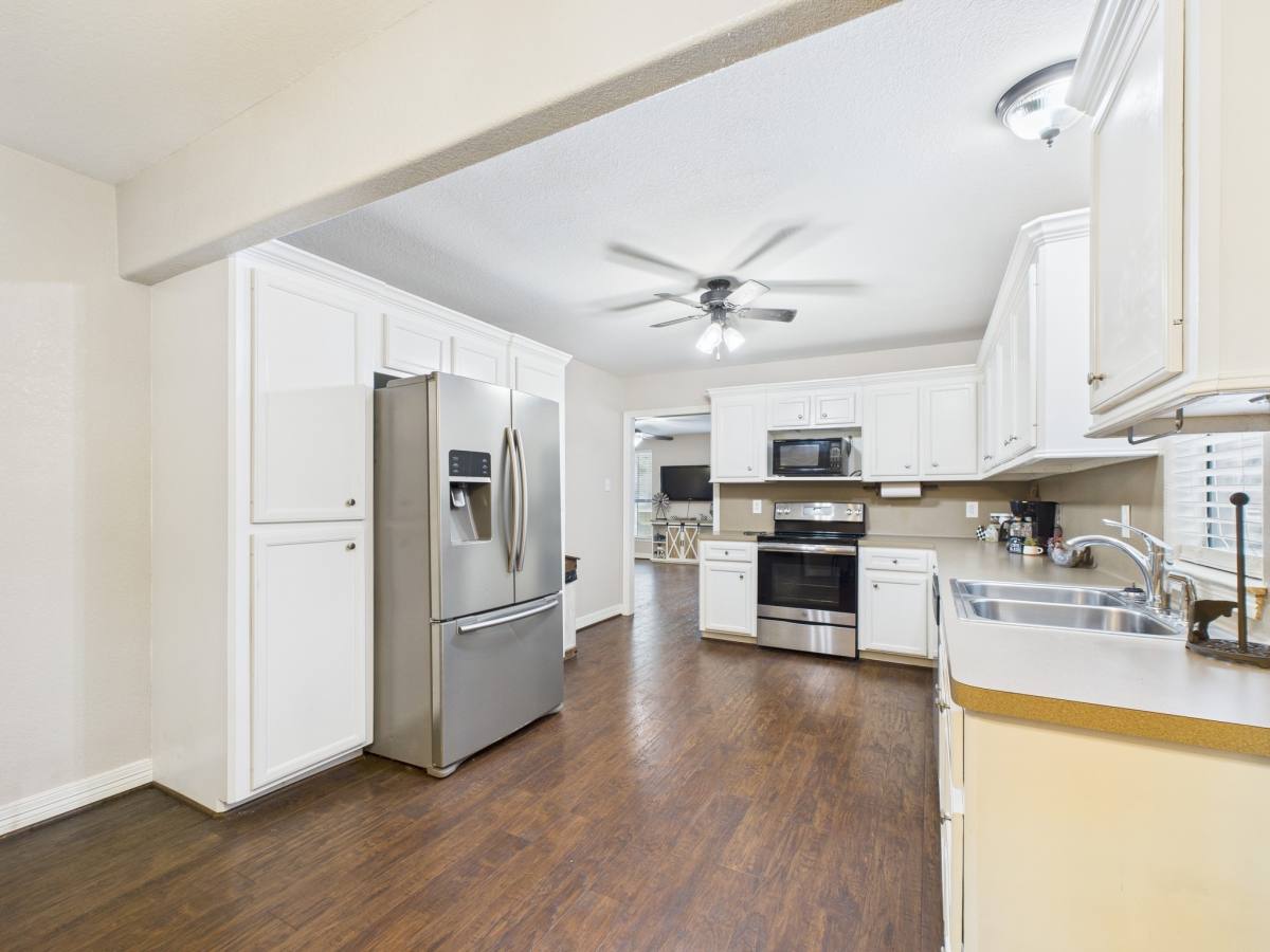 Apartment for rent at 15802 Firetower Rd #15802A, Conroe, TX 77306
