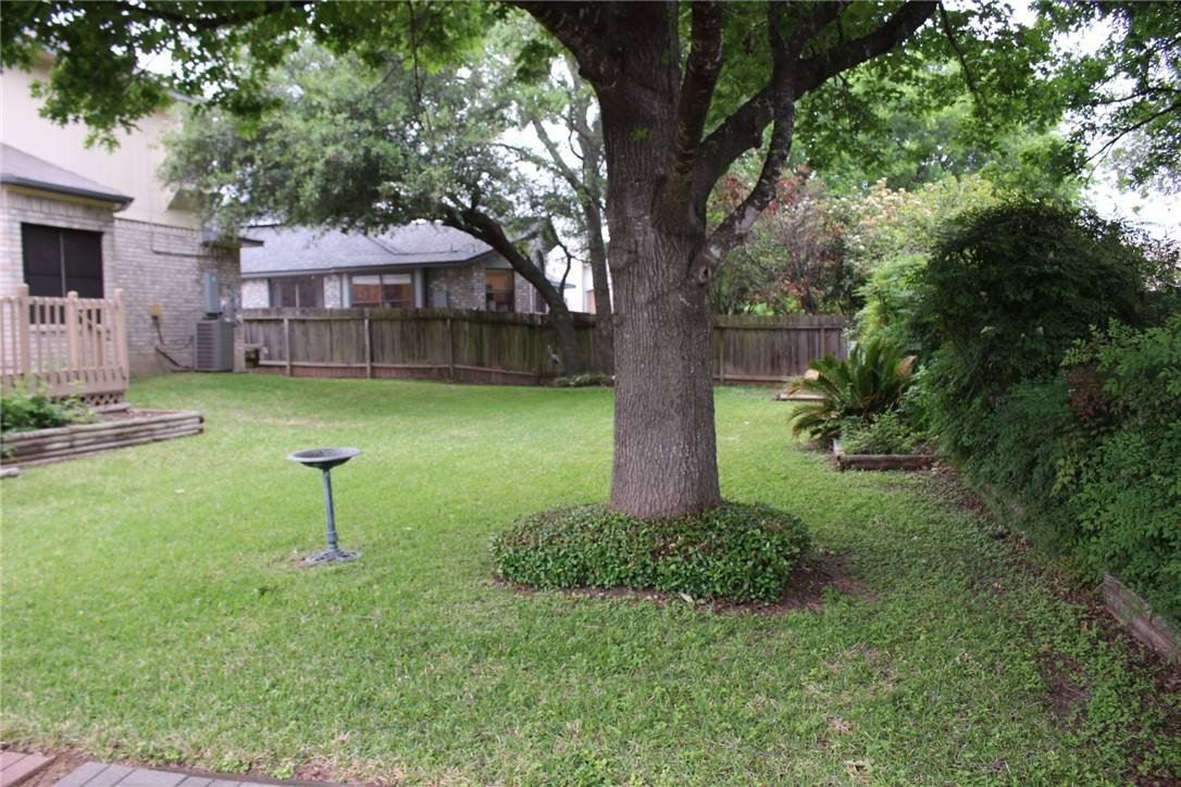 Apartment for rent at 2141 Surrender Ave, Austin, TX 78728