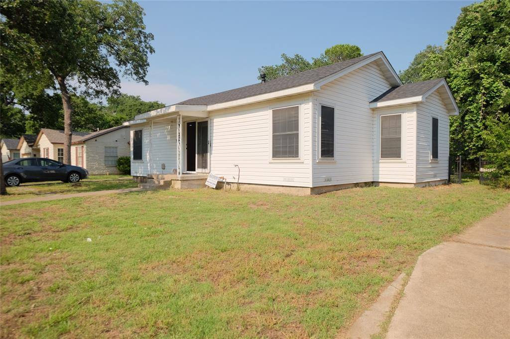 Apartment for rent at 2104 Kings Ave, Haltom City, TX 76117