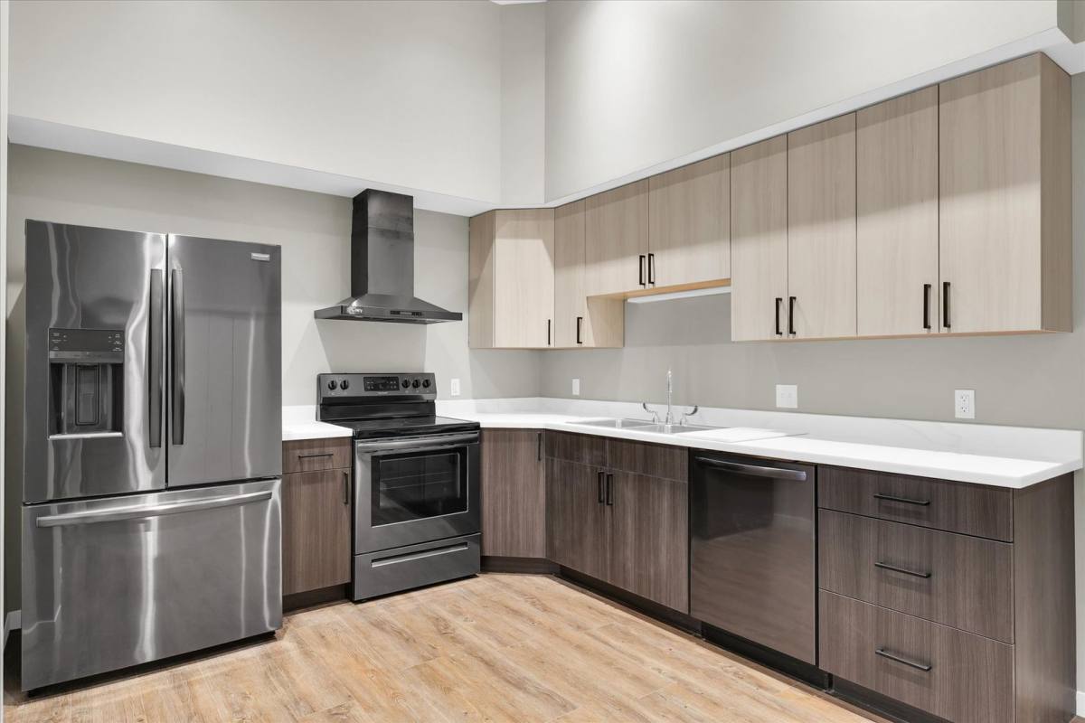 Apartment for rent at 209 N Neil St, Champaign, IL 61820