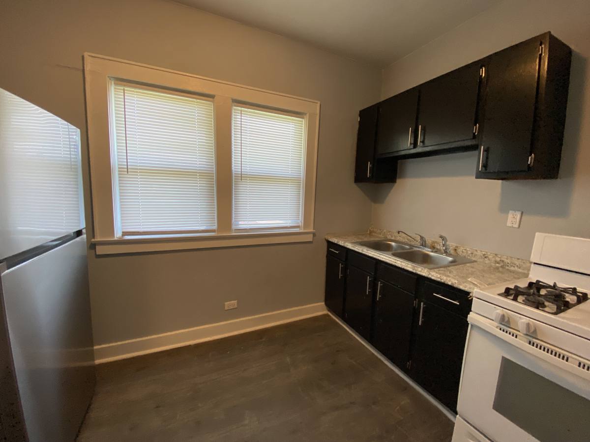 Apartment for rent at 301 W Whitney #203, Louisville, KY 40214