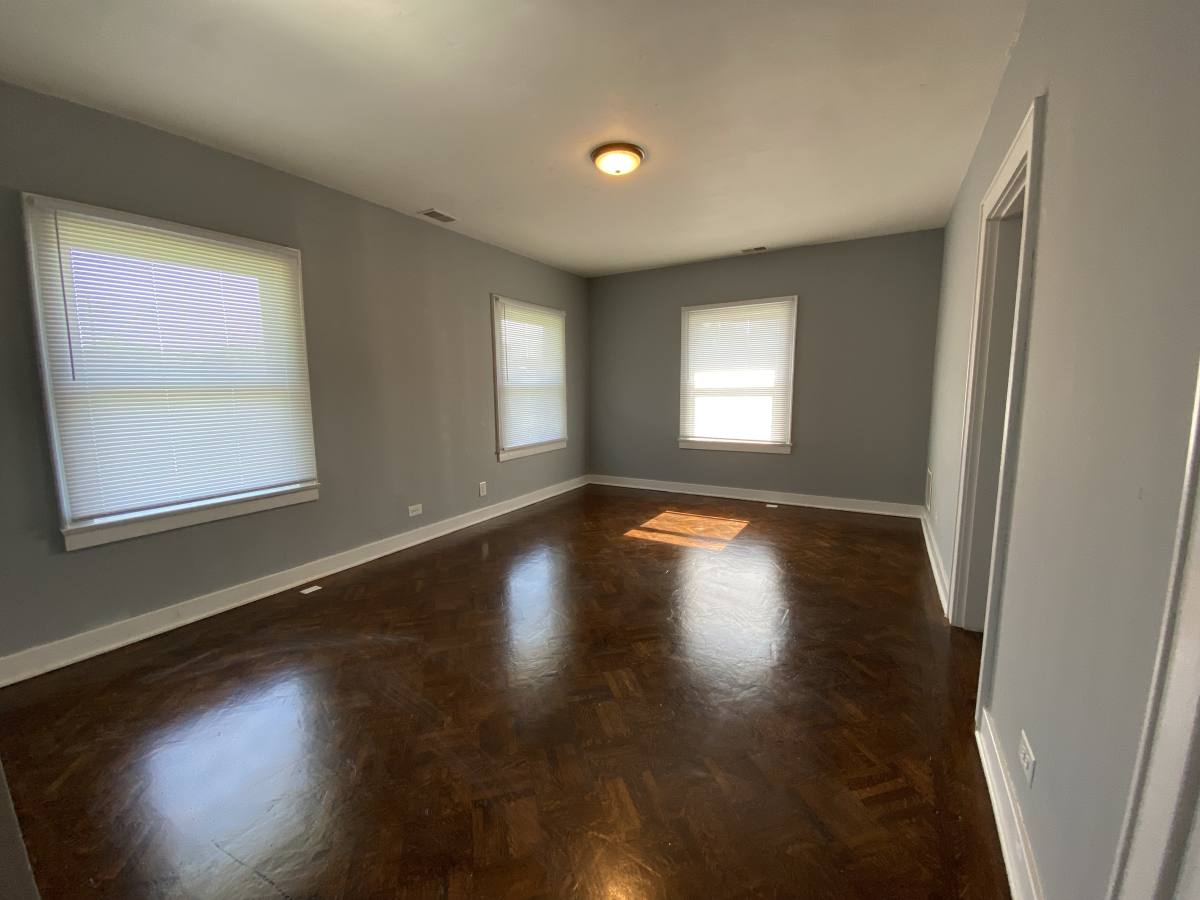 Apartment for rent at 301 W Whitney #203, Louisville, KY 40214