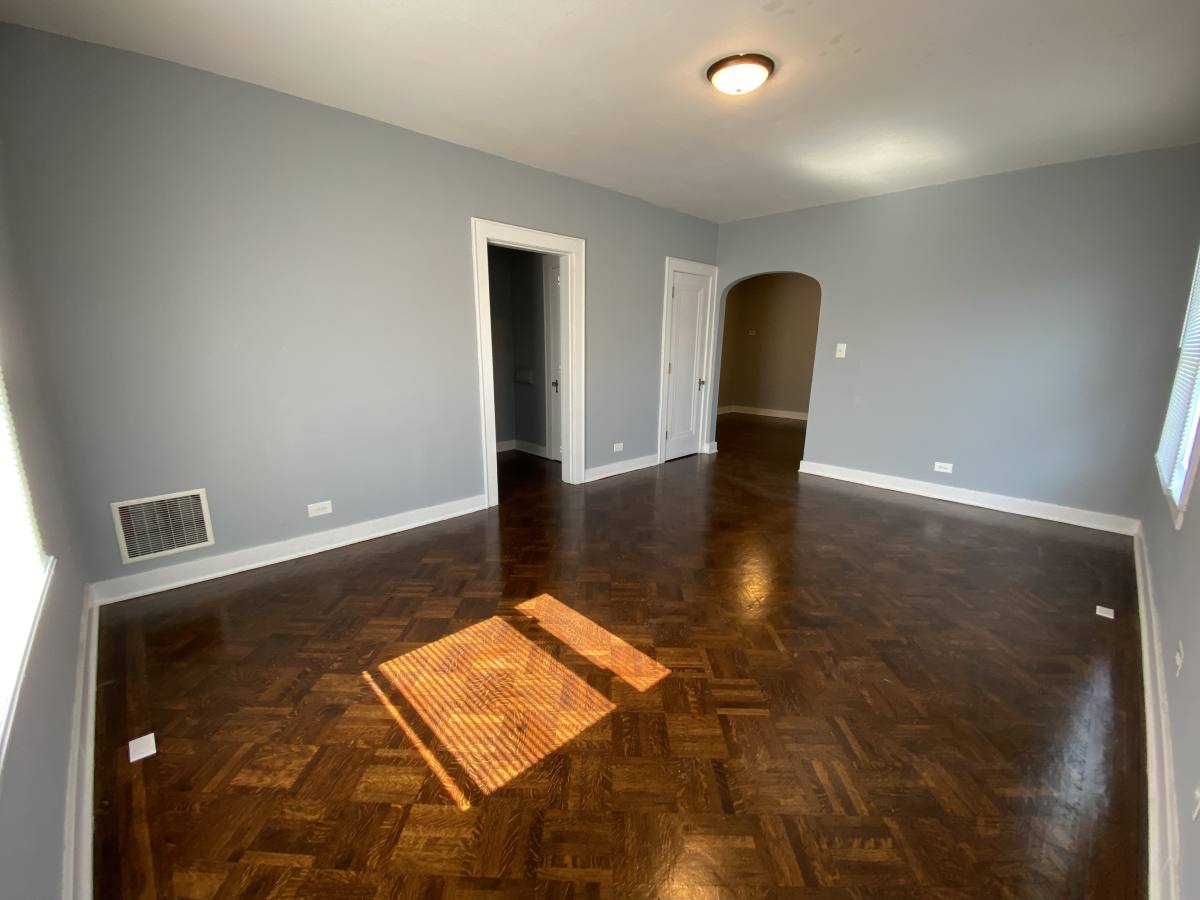 Apartment for rent at 301 W Whitney #203, Louisville, KY 40214