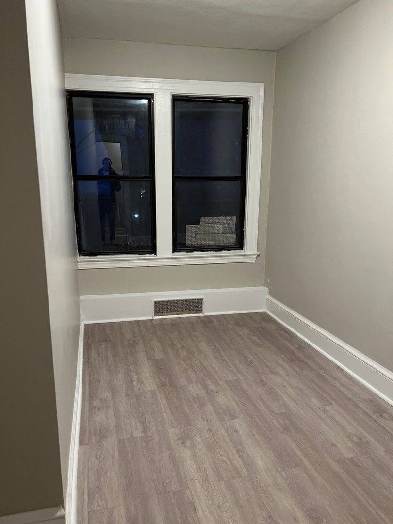 Apartment for rent at 101 Maple Ave, Hartford, CT 06114