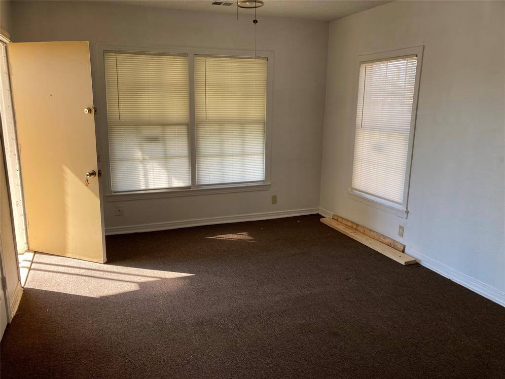 Apartment for rent at 3608 S Marsalis Ave, Dallas, TX 75216