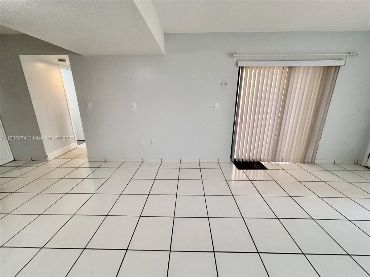 Apartment for rent at 11820 SW 80th St #312, Miami, FL 33183