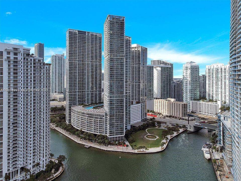 Apartment for rent at 495 Brickell Ave #2610, Miami, FL 33131