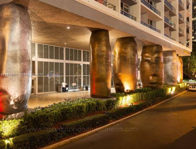 Apartment for rent at 495 Brickell Ave #2610, Miami, FL 33131