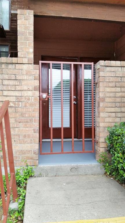 Condo for rent at 2300 Balsam Dr #2300G102, Arlington, TX 76006