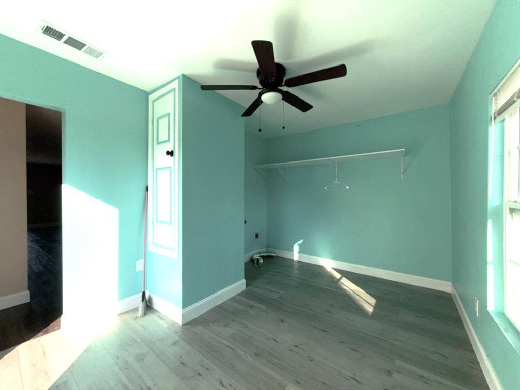Apartment for rent at 2406 S Marsalis Ave, Dallas, TX 75216