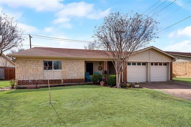 Apartment for rent at 7529 Walnuthill Court, Fort Worth, TX 76148